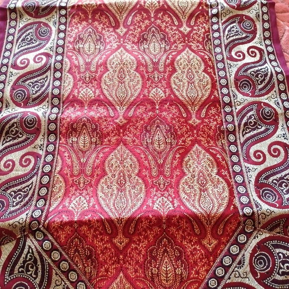 Dinner set - Picture 3 of 3